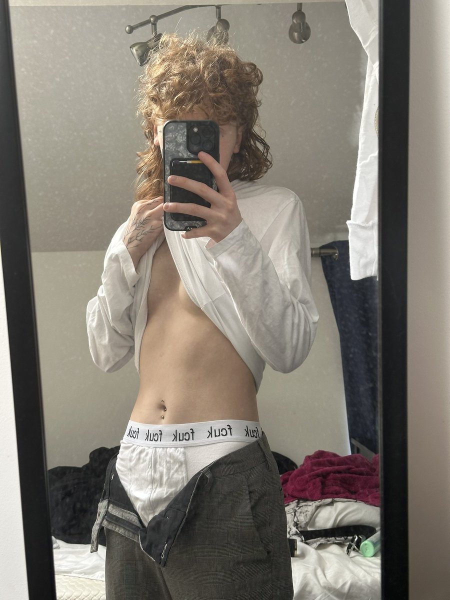 FtMTwinkTy's tweet photo. Been a while since I’ve posted on here. It’s called X now?
Can someone come and give me a reason not to get dressed today 😈
#ftm #nsfw #ofnsfw #OF #ftmporn #uk
#twink https://t.co/sZi7qnNSTh