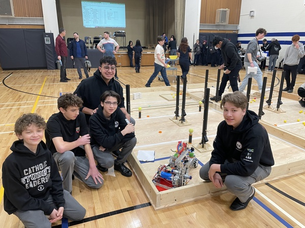 BrebeufSTEAM's tweet photo. Congratulations on Brebeuf placing 3rd in Skills Canada on Friday! Gr9 STEAM built many bots in a month and schools were impressed! Thanks and congrats to the hosts, Madonna! @BrebeufCouncil @TCDSB_STEAM  @AnnettaConnie @peacocks21  @LSCSeduca08  @CorradoTC @TCDSB @TCDSB21C https://t.co/258PTLEwRD