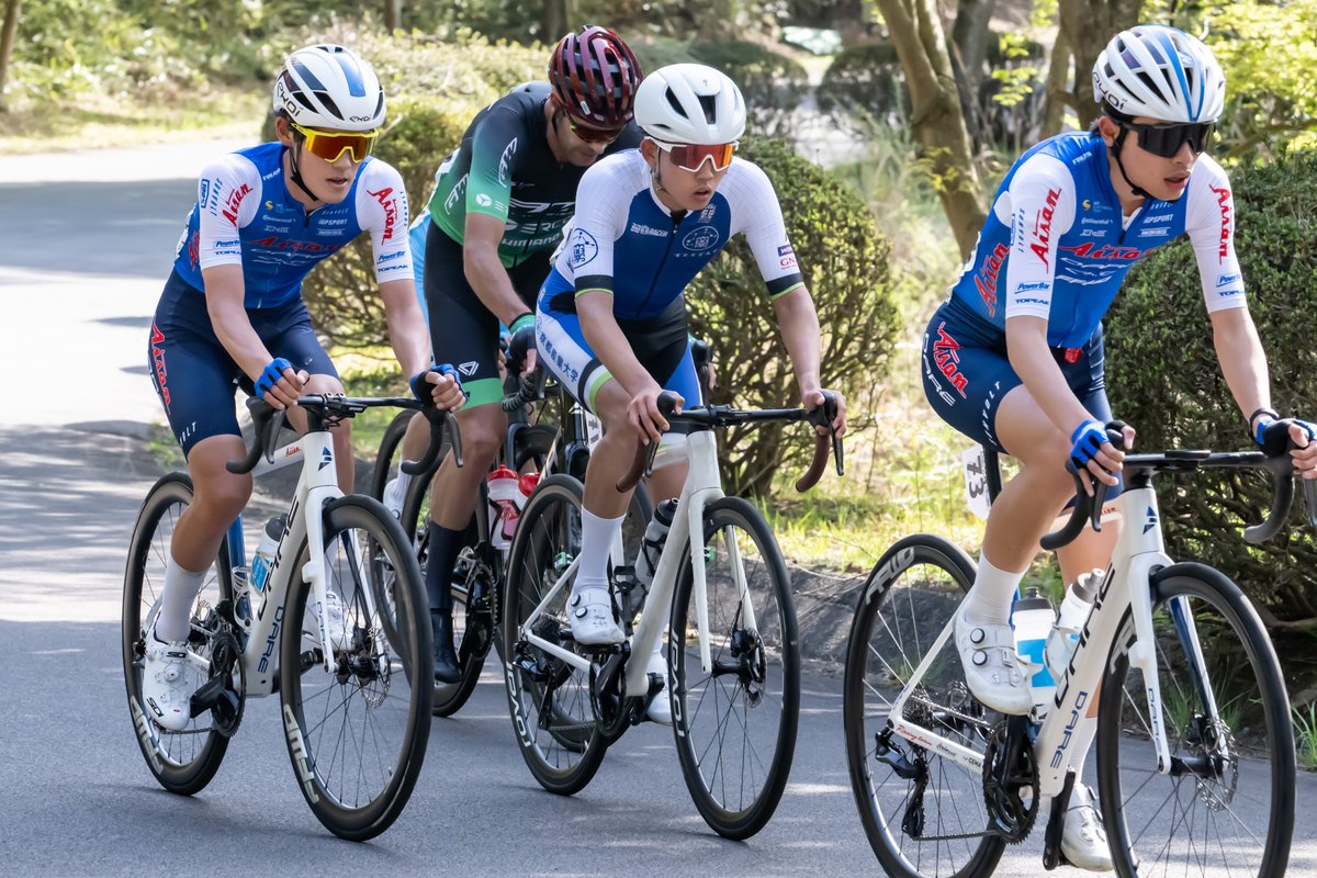 ksubicycle's tweet image. 【第47回チャレンジサイクルロードレース】
2024年4月14日（日）
静岡県・日本サイクルスポーツセンター
U23　65km
末吉　11位
山田　27位
矢萩　44位
山口　62位
奥田　67位
福家　DNF
エリート　80km
渡辺　32位
photo : Itaru Mitsui @alljapan1990
#WAKOS #yamatokogyo #gnlab #csデザインワークス