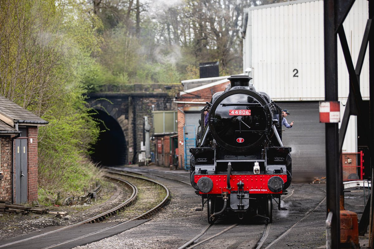 What a fantastic weekend! 😍 NYMR ✅ K&ESR ✅ Cake! ✅ 3x Model Shops! ✅ A brilliant birthday well spent! 🥳 #NYMR #KESR #Birthday #tmrguk