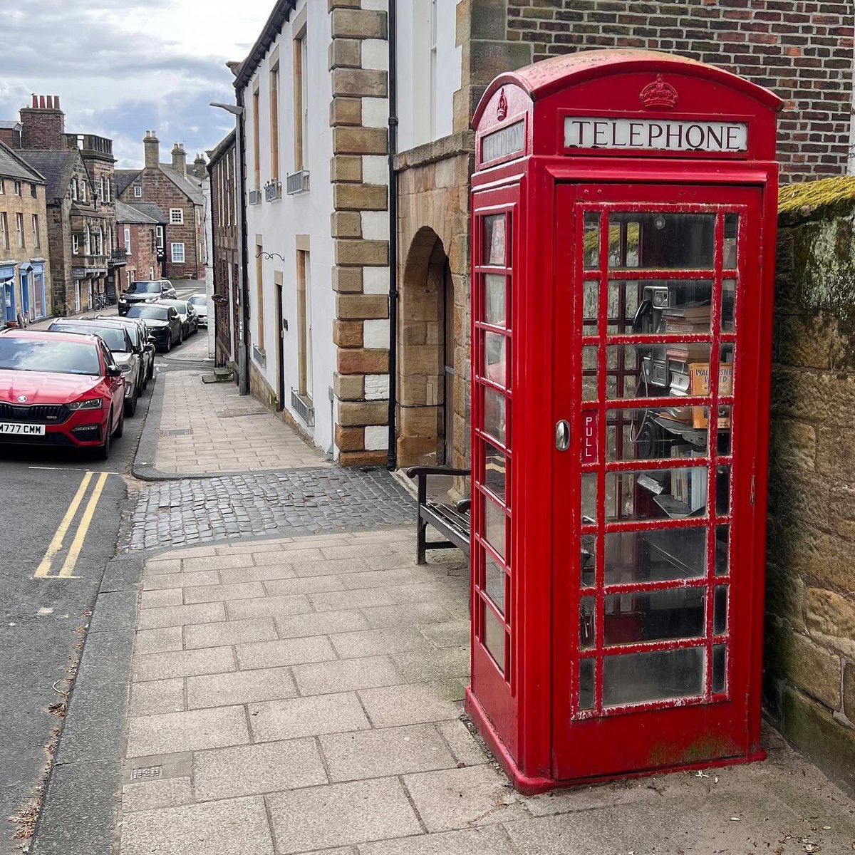 webdarren's tweet image. I like it #northumberland #alnmouth #phonebox #villagelife