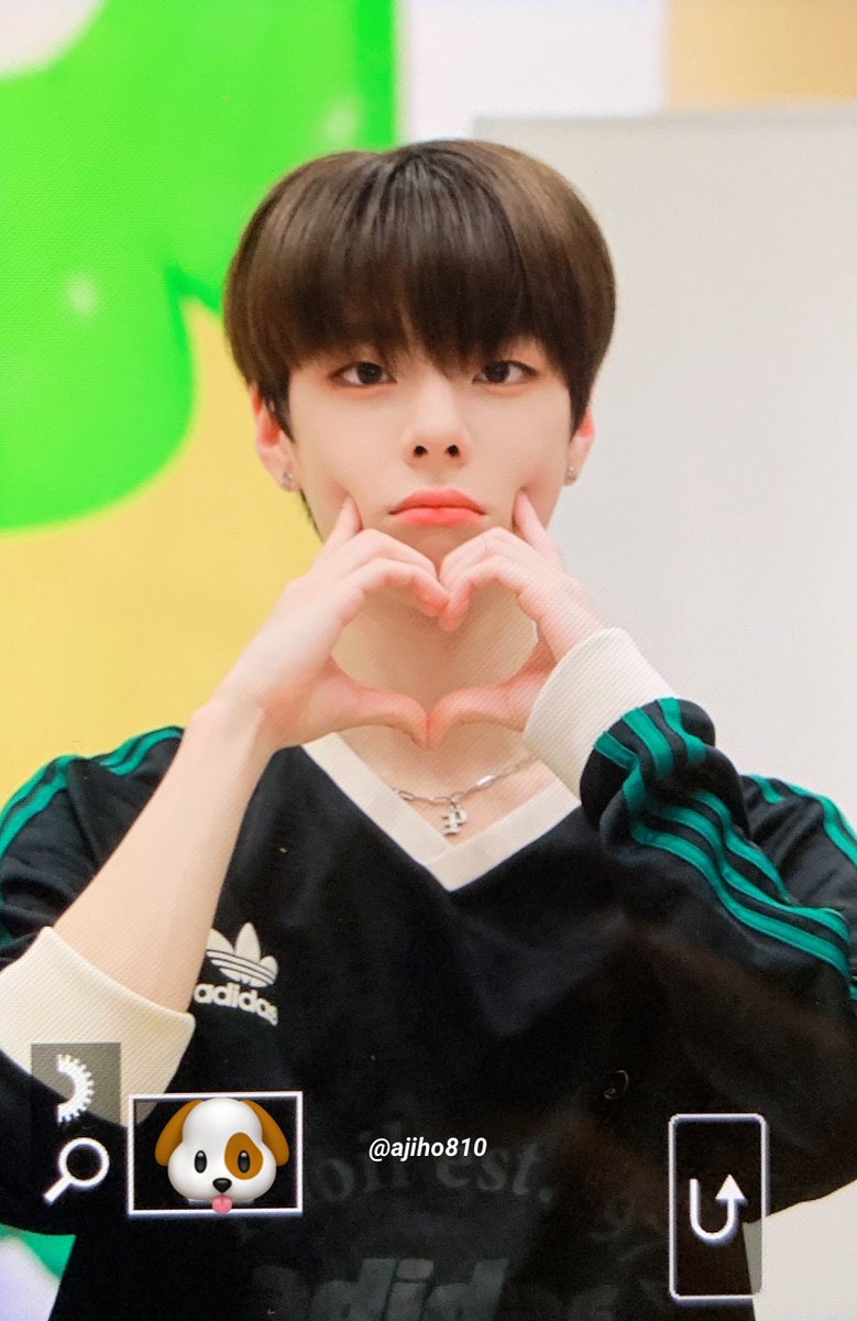 ajiho810's tweet photo. 240414 우리 지호 사랑합니다♡

#깜찍한_지호봐죠 #지호 #장지호
#나인아이 #NINEi https://t.co/oEb3CV7QX1