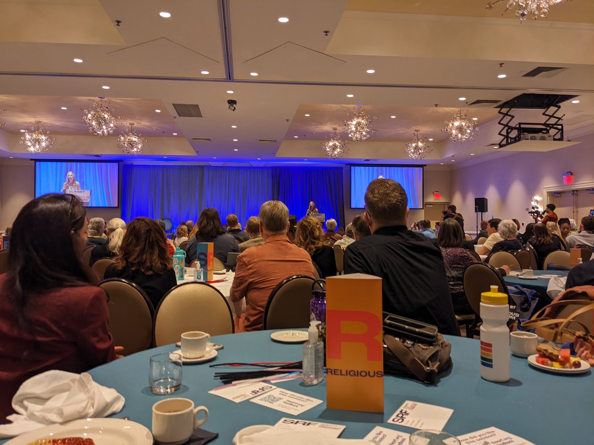 So amazing to see this full house at #SRF2024. Heartened that this many people came to learn more about separation of church and state in America. Excited to be panelist today with @ReligionMatter5 and Sinthia Shabnam. @americansunited @BeaconPressBks Next up: @AntheaButler !