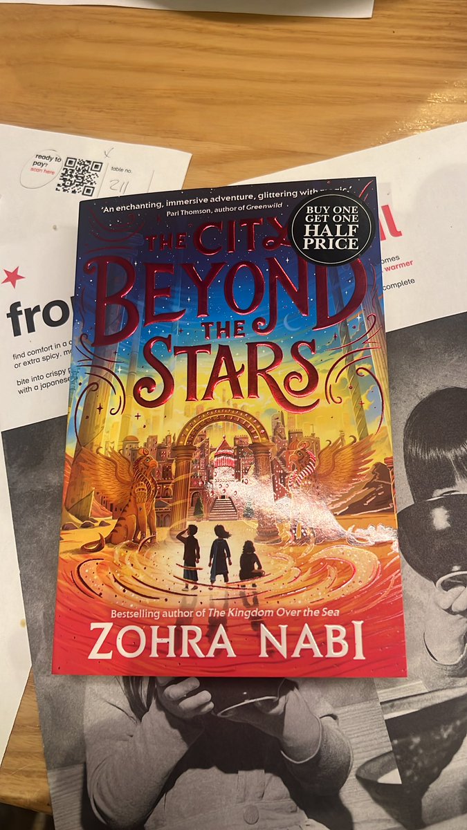 Met up with the fabulously talented @Zohra3Nabi today! She’s on her tour for The City Beyond The Stars - which came out last week. A totally amazing sequel to Kingdom Over The Sea. Also realising how short I look. 😃😳