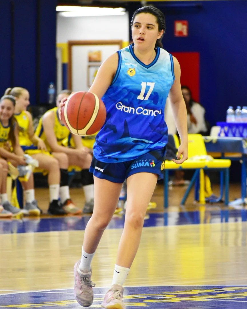 BaseCBGC's tweet photo. 🔥🔥🔥

Nuestras júniors, campeonas de Canarias tras vencer por 48-51 al SPAR Gran Canaria... ¡Enhorabuena al equipo y cuerpo técnico, qué gran título!

🔥🔥🔥 https://t.co/8EidMKHKhd