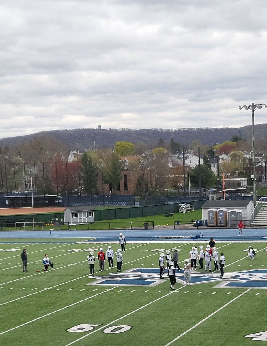 Thank you, @CoachYoniOffit for inviting me to the @MoravianFB junior day. I had a great time learning about the program.