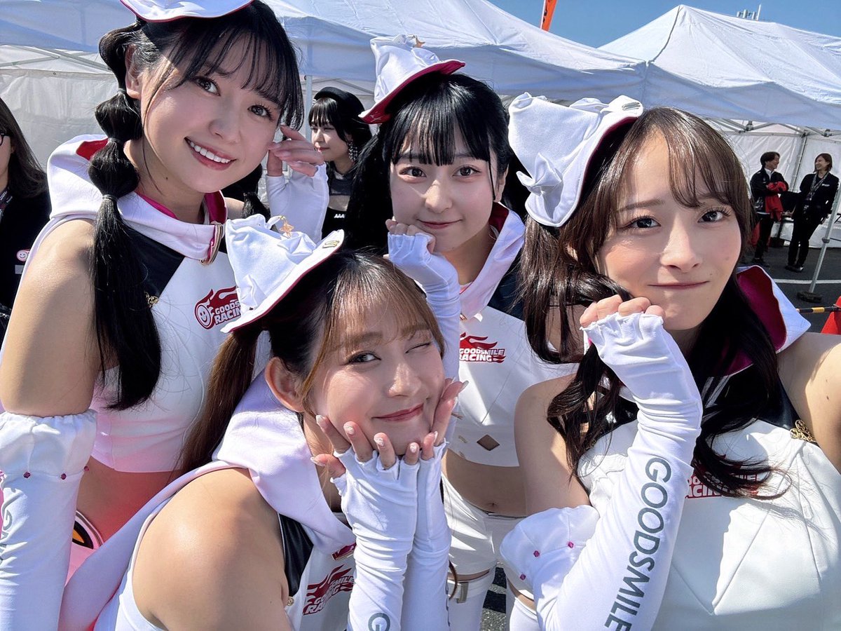 ほんとに尊敬で大好きな先輩です！！♡♡

@22tuttu 
@eli_ol_moon 
@aizawa_natsuki 

 #fightgsr