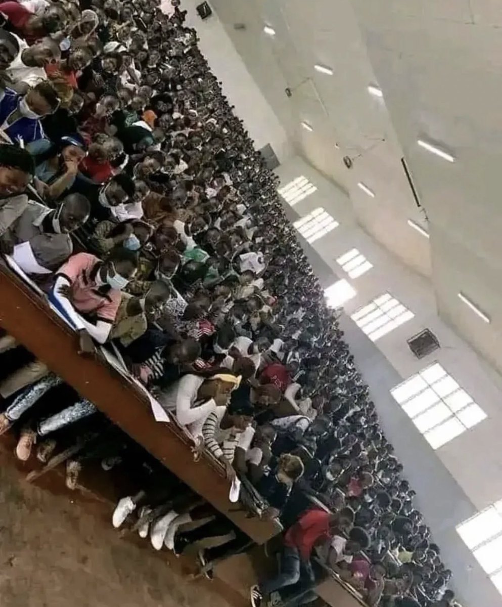 MiciaPathy's tweet photo. Ça peut être quelle faculté ?? 😃 https://t.co/HmKfEXcG01