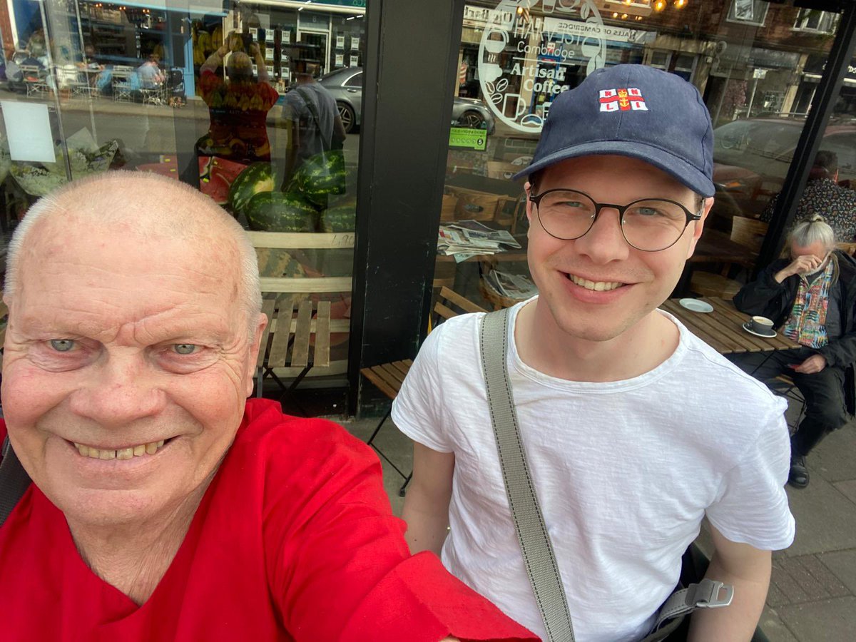 Labour activists and councillors have been busy this weekend! Postal votes have been arriving and we’ve been having some great conversations with residents, reminding them to #VoteLabour 🌹
