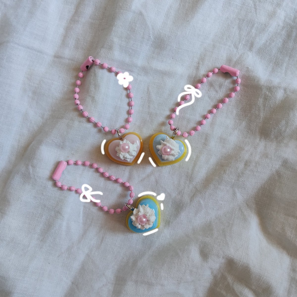 ๋࣭ ⭑๋࣭ ⭑ heart dream pudding charm  ๋࣭ ⭑๋࣭ ⭑

₱80
🩵 2 pcs
💙 2 pcs
🩷 2 pcs

size: approx. 1.8 cm 

reply: mine + color + quantity + ball chain/phone strap
example: m pink 2 bc

 ᡣ • . • 𐭩 ♡