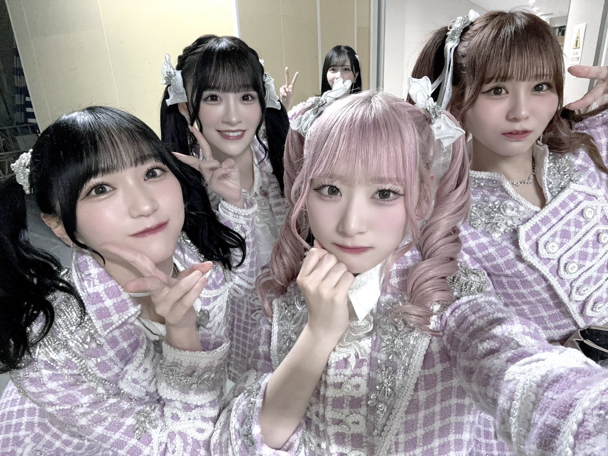 ニアジョイ 市原愛弓 直筆 生写真 2周年コンサート衣装 ヨリ ニアジョイ 市原愛弓 直筆 生写真 2周年コンサート衣装 ヨリ