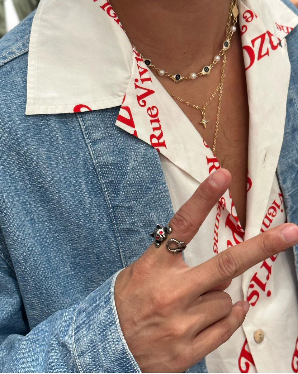 aussiejboy's tweet photo. James IG update 04.14.24
Locate at Greenbelt 3 📍 @kenzo
#KENZOPH
@ssilifeph
#JamesReid | James Reid @tellemjaye https://t.co/Q9r6EktuvE