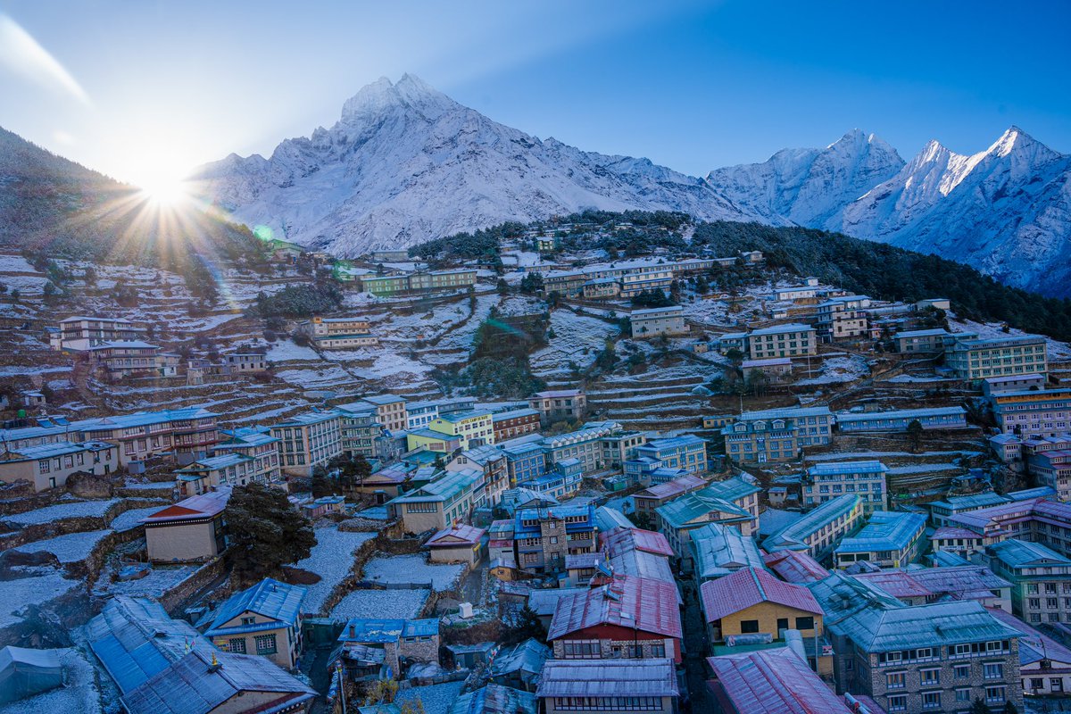 lakpa_8k's tweet photo. Namche Bazaar, perched at an elevation of 3,440 meters, famously known as “The Gateway to Mount Everest.” 🏔️

Stay Connected 
@lakpa_8k 
@8kexpeditions 

#8kexpeditions
#AmaDablam2024
#GatewayToEverest #HighAltitudeAdventure #MountainExpedition 
#ExploreTheHimalayas 
#PeakBagger #nepalnow 
#lakpamountaineering #theresponsibleclimbers