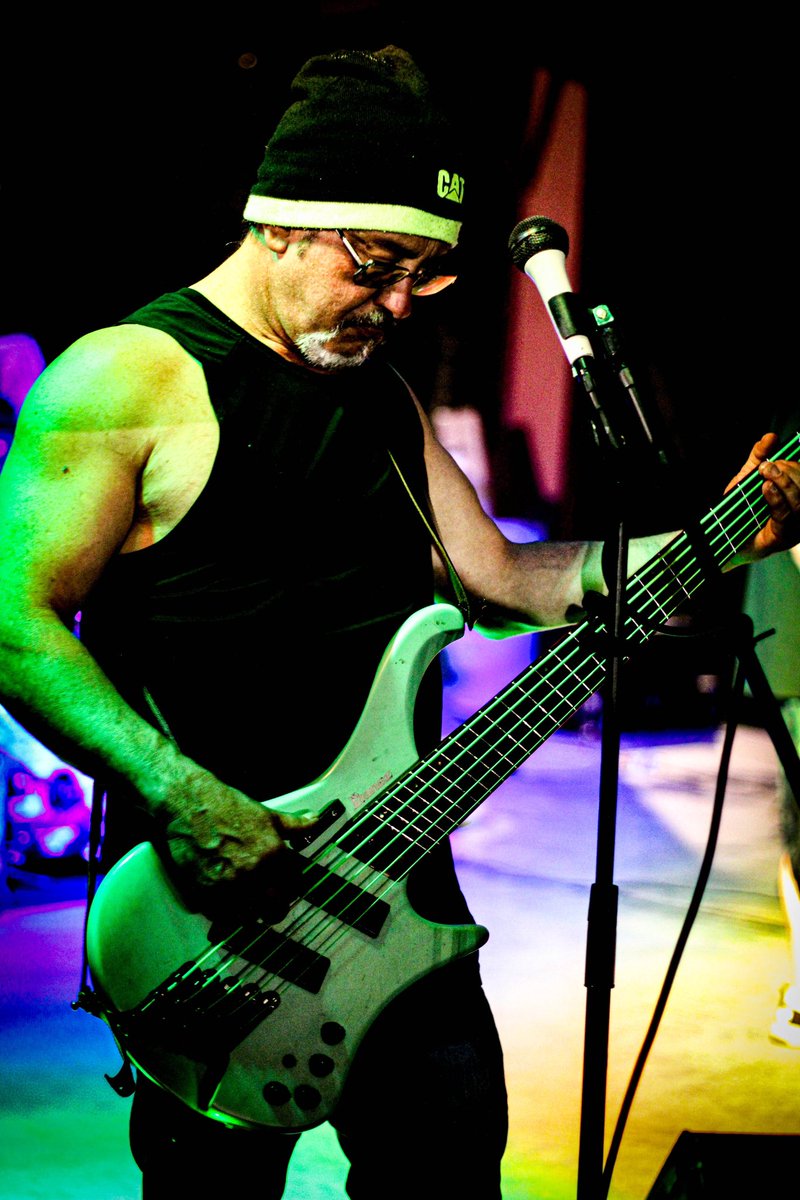 “Music is a second language to my heart.” -Mara Arps

#music #Bass #Band #BandLife #LouD #bassist