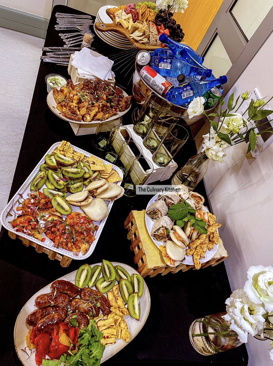 ChefLindaMni's tweet photo. Weekend work. Book our catering services 📞0664480658. Email 📧 cheflinda@theculinarykitchen.co.za #Bonang #Zinhle https://t.co/Xsajsu3pHT