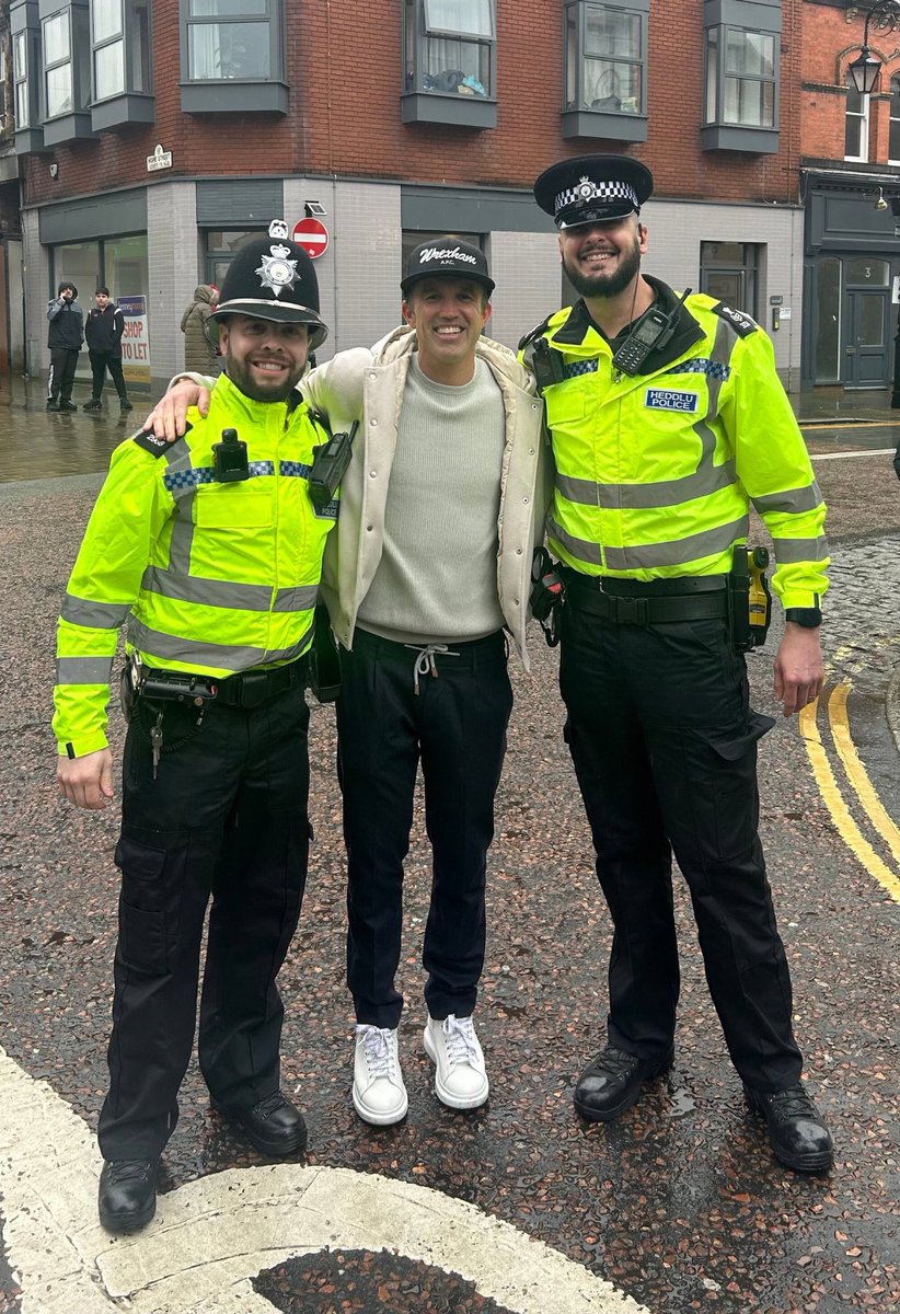 Wrexham Police FC tweet media