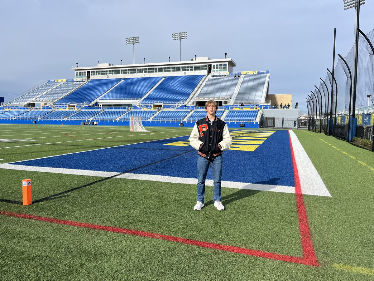 Thank you @Delaware_FB for the hospitality. I am really excited to move forward in the recruiting process with the coaches!