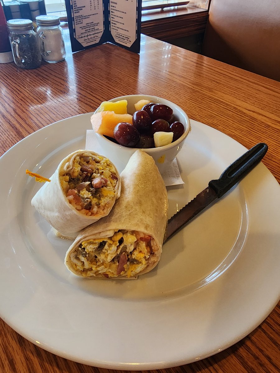 KaladisBistro's tweet photo. Fuel your day with a scrumptious selection of morning delights. Join us at Kaladis and start your day off right! 🌞 https://t.co/DnpkhToy1h