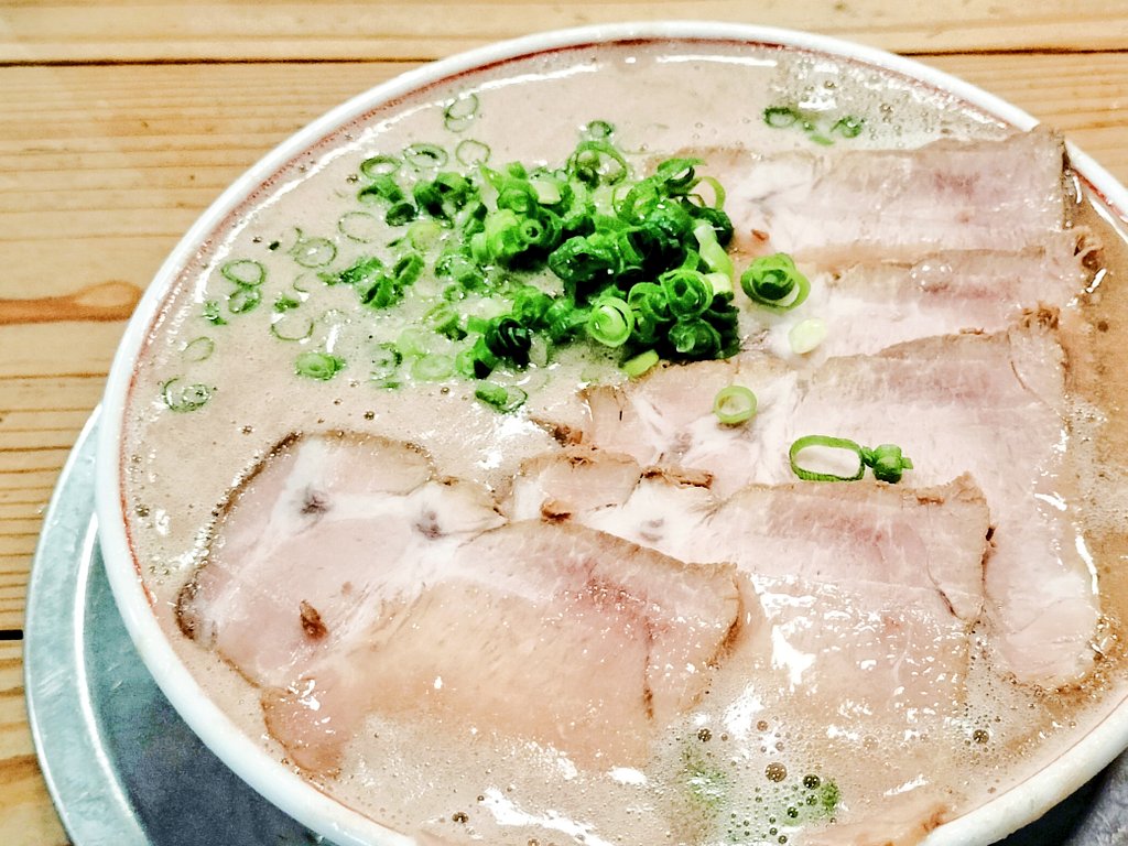 startline75's tweet photo. sumikaライブ後のラーメン https://t.co/cuaXV1s8GI