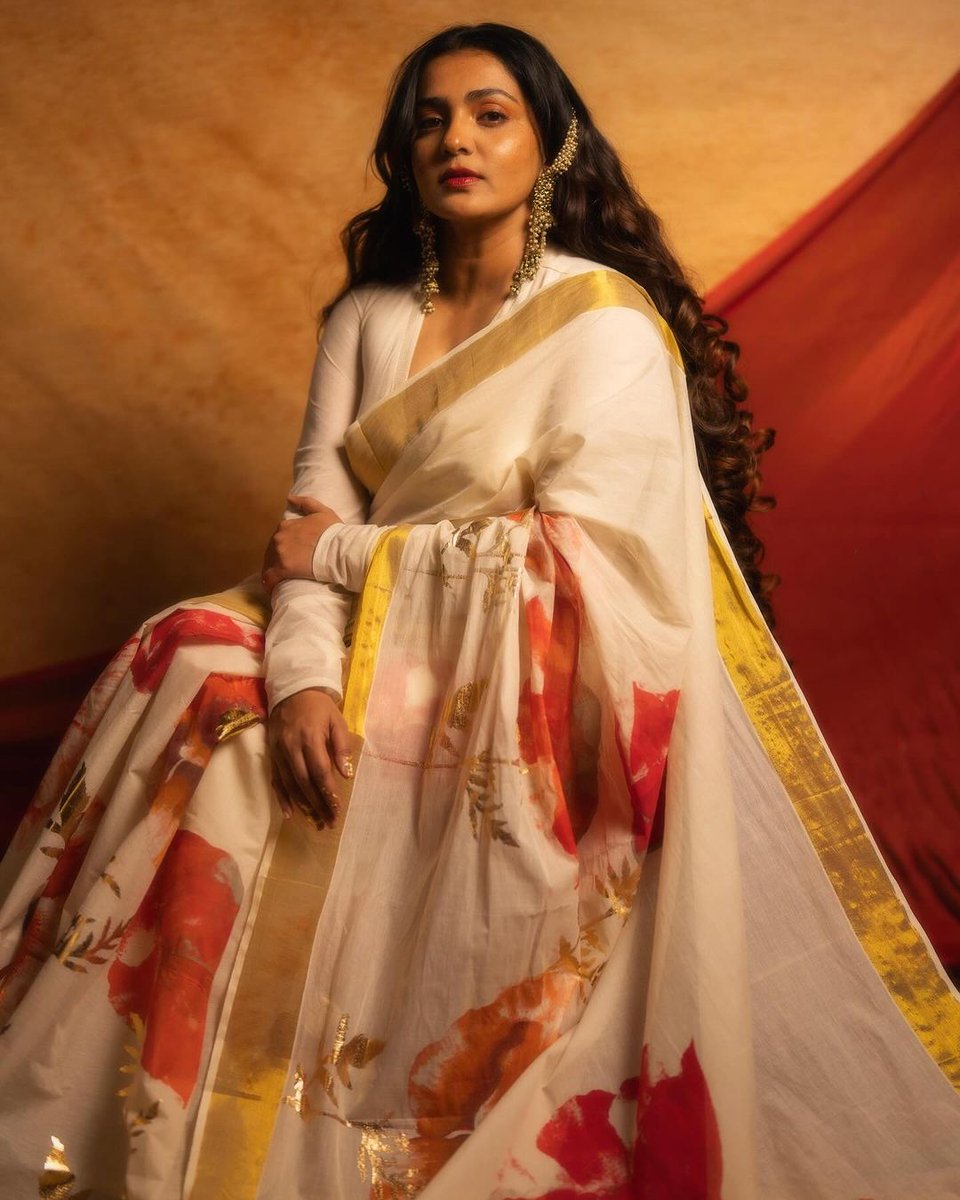 ActrsGallery's tweet photo. #Parvathy https://t.co/rQtJdpQHkd