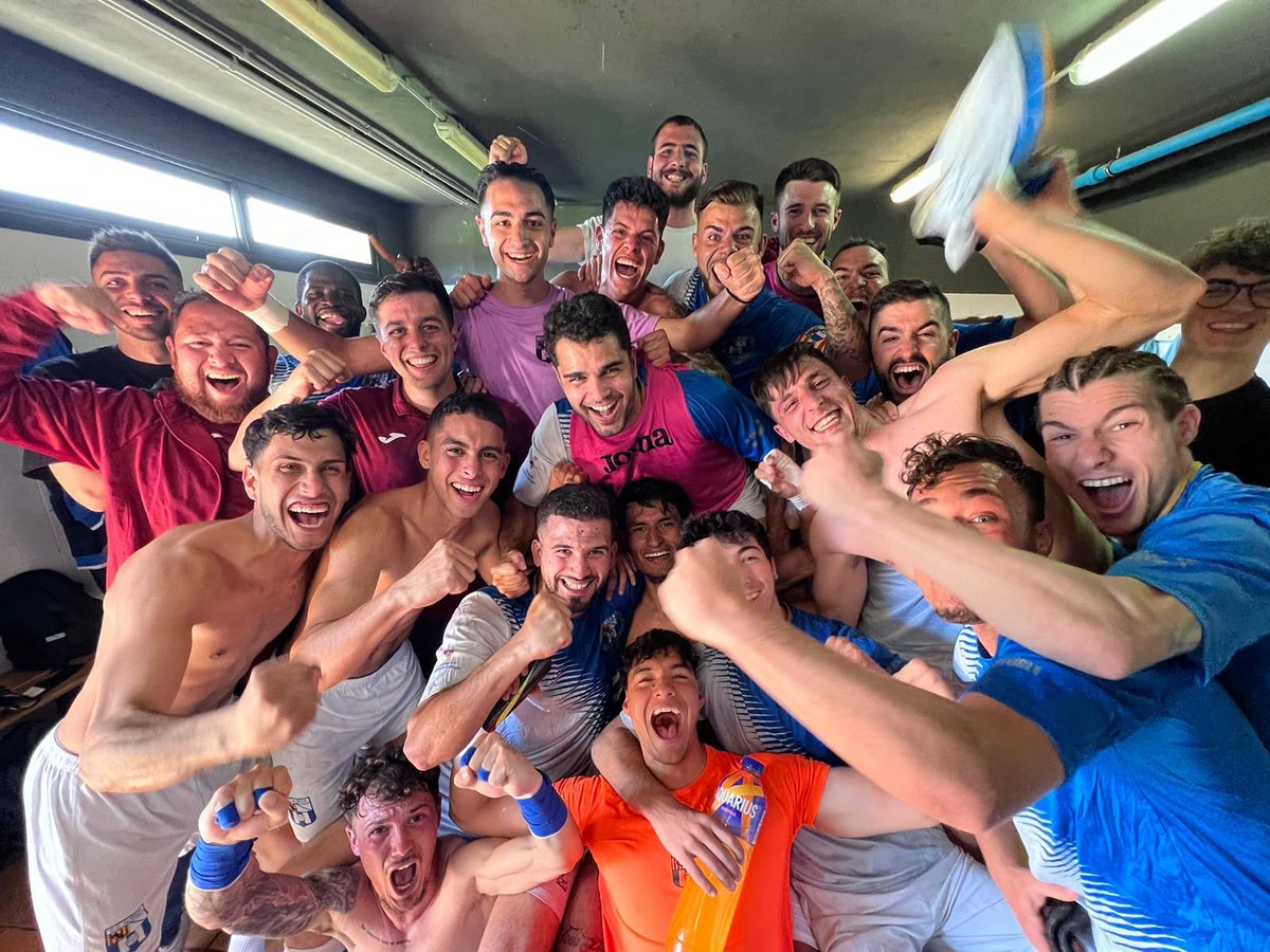 👏 Si si si.

🔝 El Primer Equipo se impone al Líder por 1 a 0.

🔵⚪ Nuestros chicos se llevan el triunfo ante una Ciudad Cooperativa que solo había perdido un partido en toda la temporada.

🚀 Seguimos.