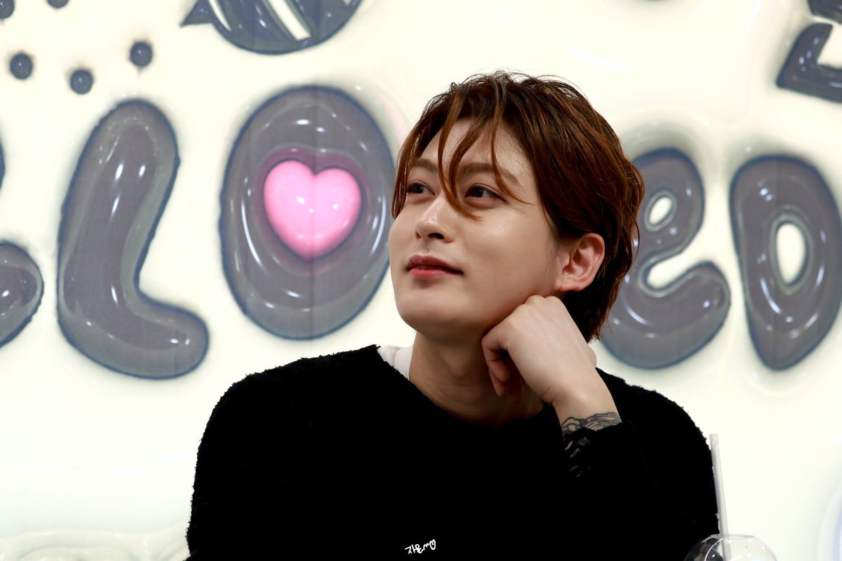 BrazilBlockB's tweet photo. Jaehyo e U-Kwon sendo os mais lindos do universo 🥺 Amamos tanto que dói 🐝💛🖤

cr: BB_kkng https://t.co/YSsLsBGy1n