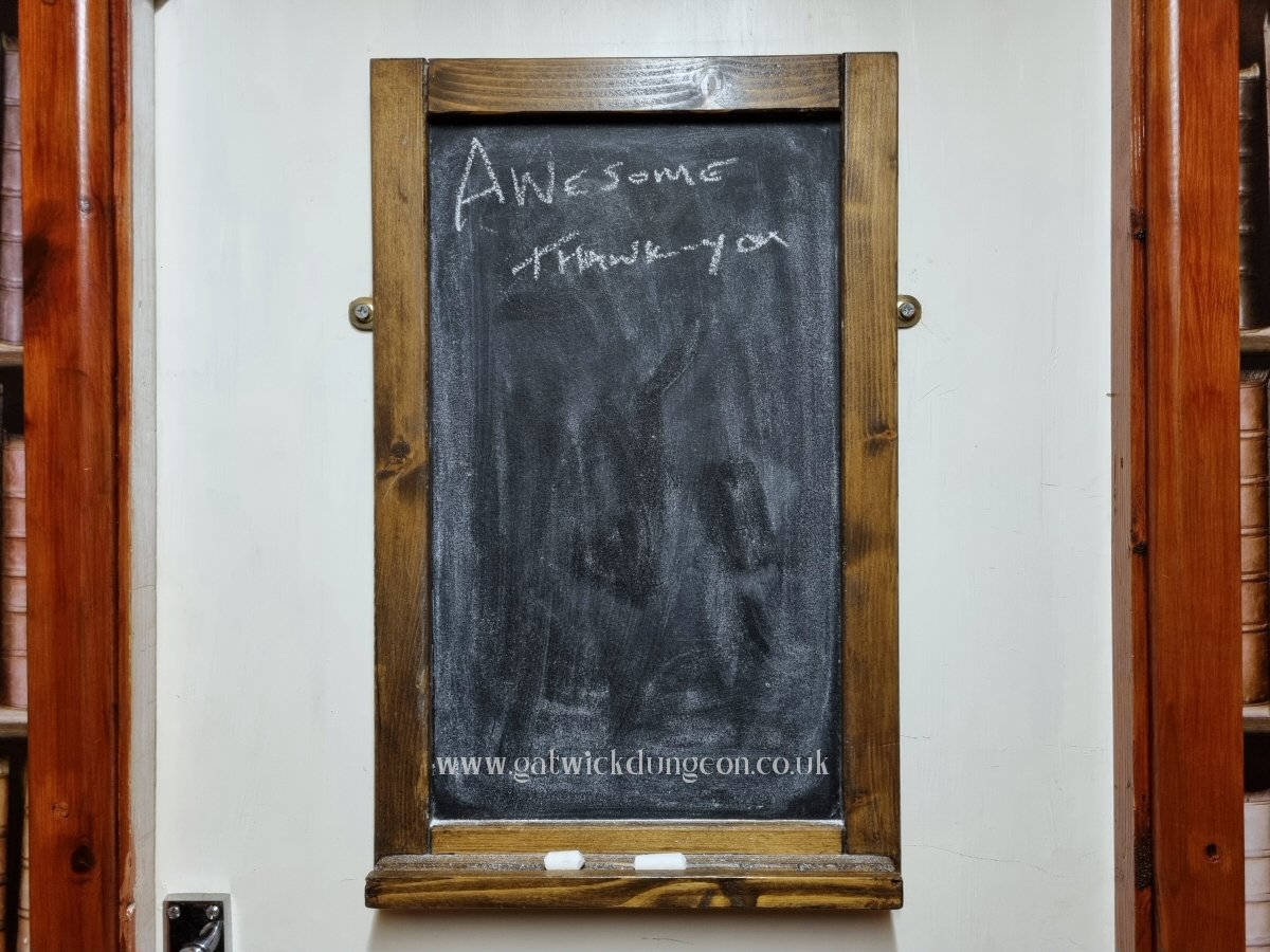 Lovely little chalkboard message left by new guests.  😍  gatwickdungeon.co.uk 

#dungeonhire #gatwickdungeon #chalkboardmessage #positivefeedback