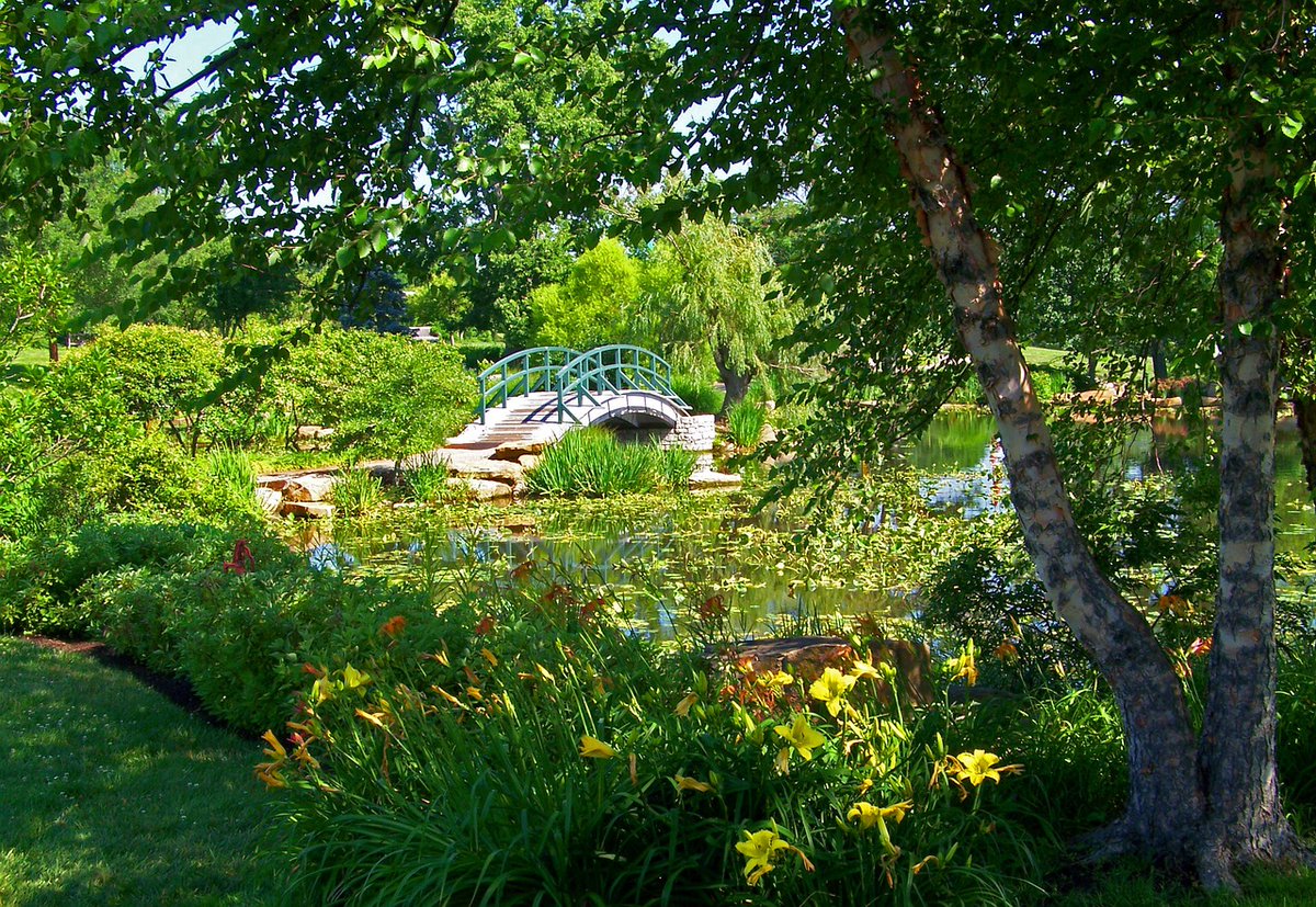 TheBurkeManor's tweet photo. Just two months from today you could be strolling through Monet’s gardens, observing the water lilies that inspired Monet, with Chef Lil on his exciting adventure to Normandy. https://t.co/lcz4pXBKBV
