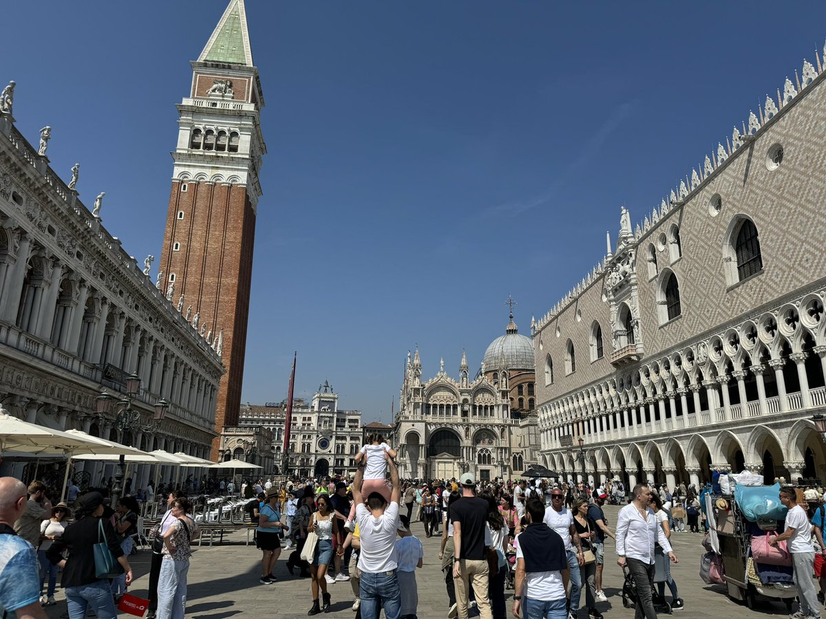 Living the dream … beautiful Venice 😂 #Venice #citybreak #ladolcevita