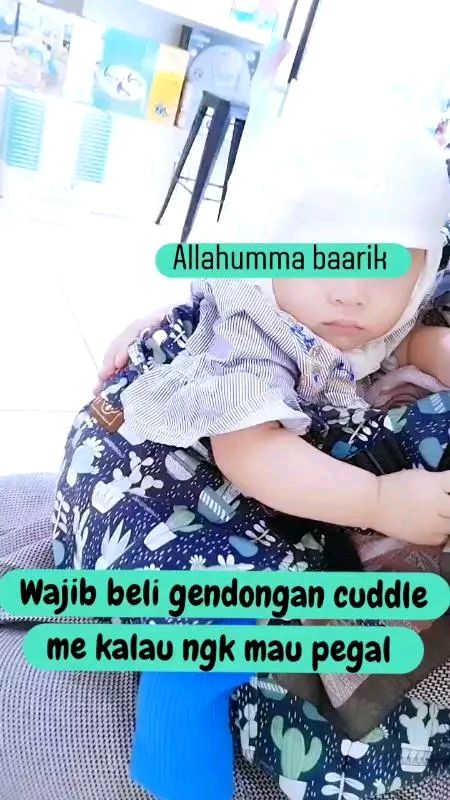 EbiUbi's tweet photo. Ayo, cek video menarik ini di Shopee! https://t.co/dyGcdltKzr https://t.co/Mhf6L3rShg