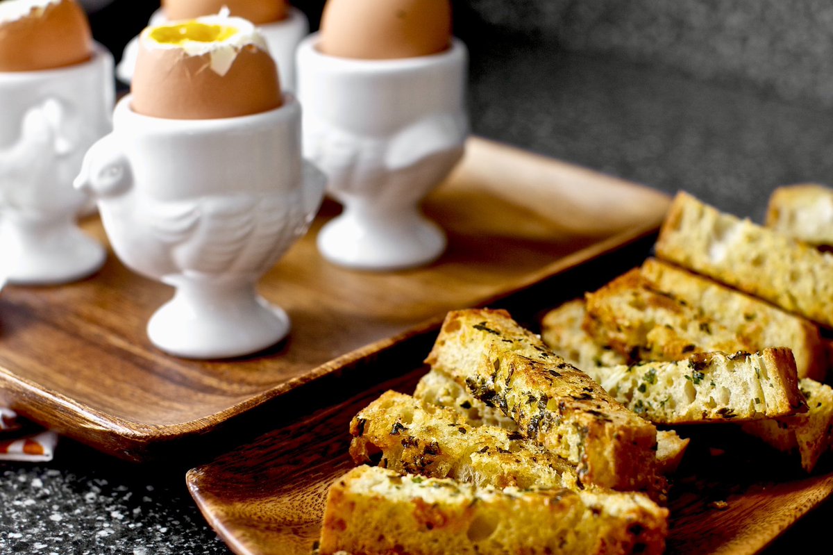 These soft eggs with buttery Gruyère and herb toast soldiers are not for everyone, but if they’re for you, you’re in for what I consider the highest calling of breakfast sourdough dippers. bit.ly/3VZg8Wa