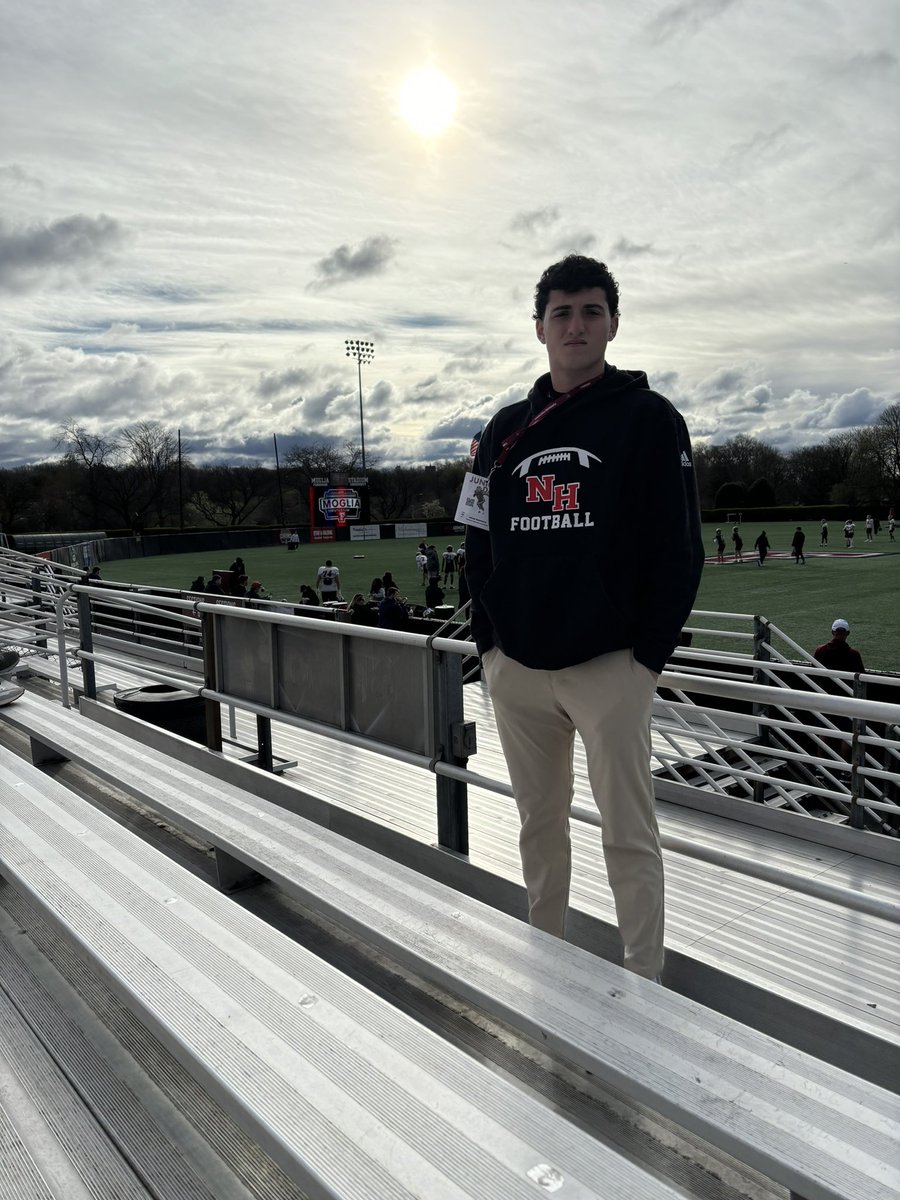 Thank you Fordham for an amazing junior day. I had a great time on campus.
#psalm23
<a href="/Coach_Conlin/">Joe Conlin</a> <a href="/ArtAsselta/">Artie Asselta</a> <a href="/coachdcord/">Dave Cord</a> <a href="/NHighlandsFB/">Northern Highlands Football</a>