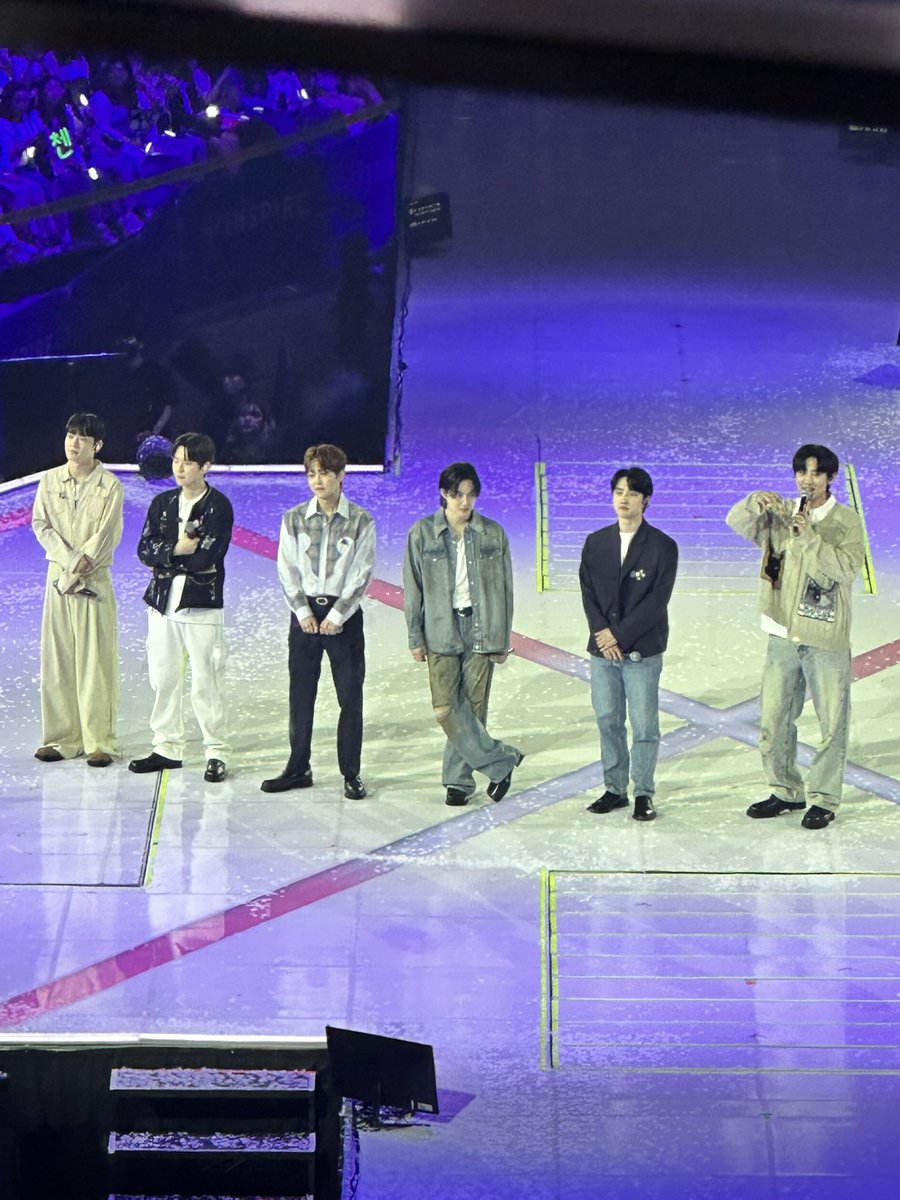EXOGlobal's tweet photo. [PREVIEW] 240414 #EXO @ 2024 EXO Fanmeeting: ONE - Show 2
cr.kimjunnoodle_, CC_40805, J0408XO, 

ONE WITH EXO
#ONEdaywithEXO
#2024EXOFanmeetingONE
#엑소 @weareoneEXO https://t.co/tdHs4cgNZz