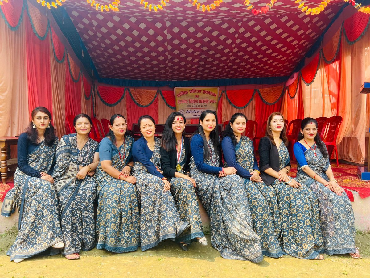 itzmecreation's tweet image. ज्ञानको ज्योति छर्ने हामी शिक्षिकाहरु❤️