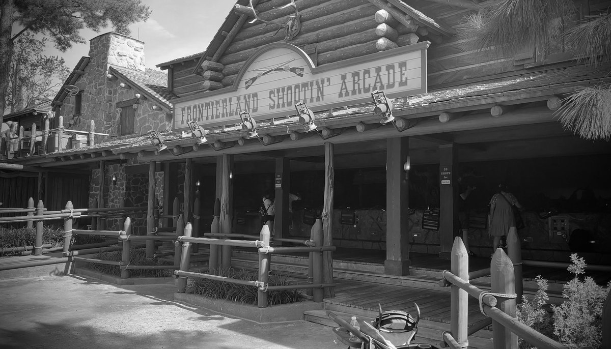 The Fort Wilderness Podcast #018: Sights &amp; Sounds Frontierland Shootin' ... youtu.be/wL_hVE4vx6I?si… via <a href="/YouTube/">YouTube</a>
