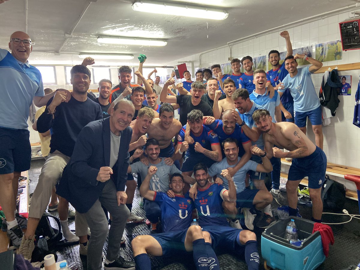 🤩🐘🚀

¡Con los 3️⃣ puntos de hoy somos oficialmente 𝗘𝗤𝗨𝗜𝗣𝗢 𝗗𝗘 𝗣𝗟𝗔𝗬𝗢𝗙𝗙 y la temporada que viene jugaremos la 𝗖𝗢𝗣𝗔 𝗗𝗘𝗟 𝗥𝗘𝗬 🏆!

¡Vamos a por más equipazo 💙!

#VamosMiMóstoles 🔵