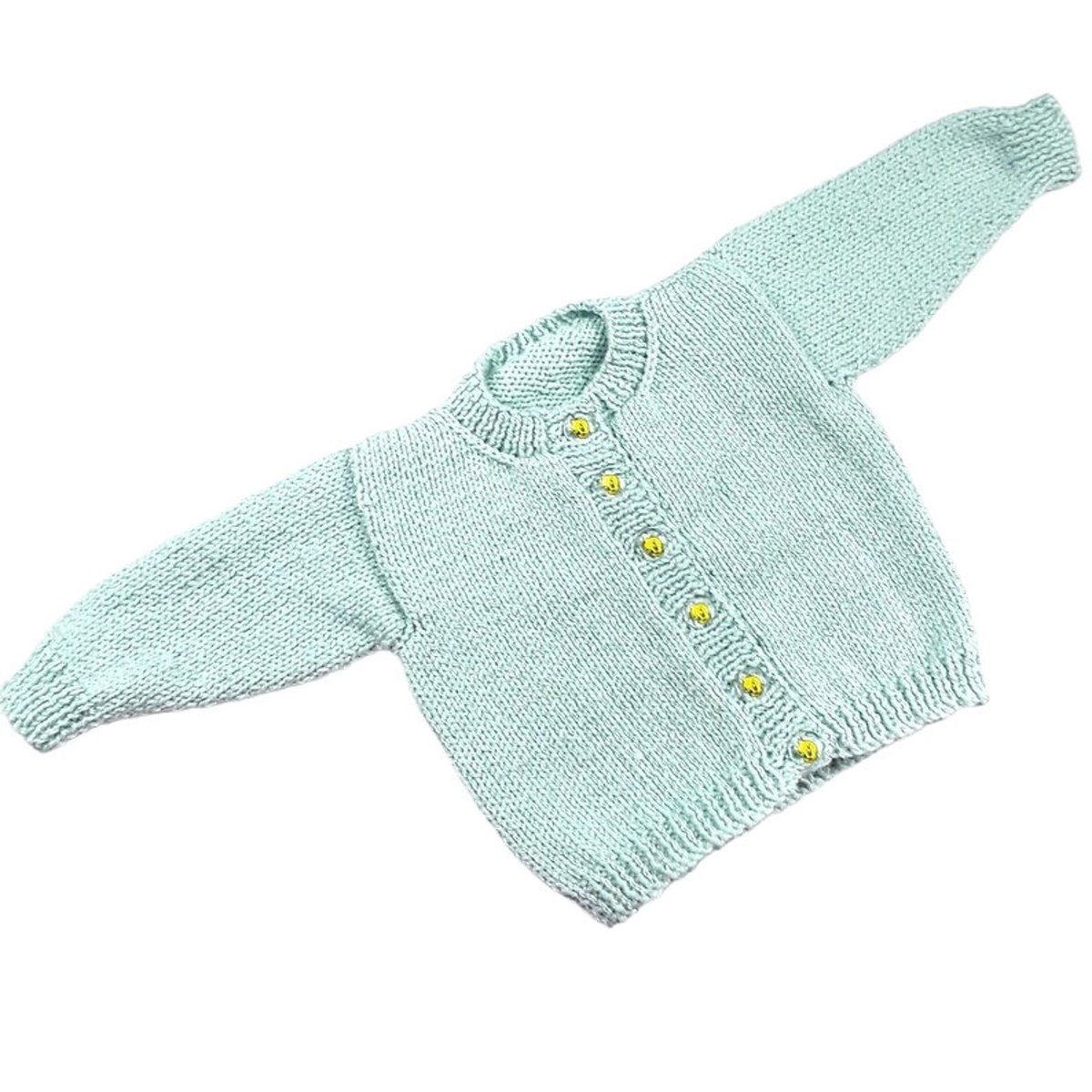 Discover this charming hand knitted cardigan for baby boys and girls! Designed in soothing duck egg blue and ideal for 0-3 months. Available now on #Etsy knittingtopia.etsy.com/listing/661939… #knittingtopia #BabyFashion #MHHSBD #craftbizparty
