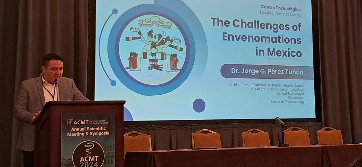 acmtmedtox's tweet photo. Jorge Guillermo Perez Tuñon representing Red de Toxicología Mexicana (RETOMEX) addresses the challenges of envenomations in Mexico. #ACMT2024 https://t.co/W6EwuyZfSi
