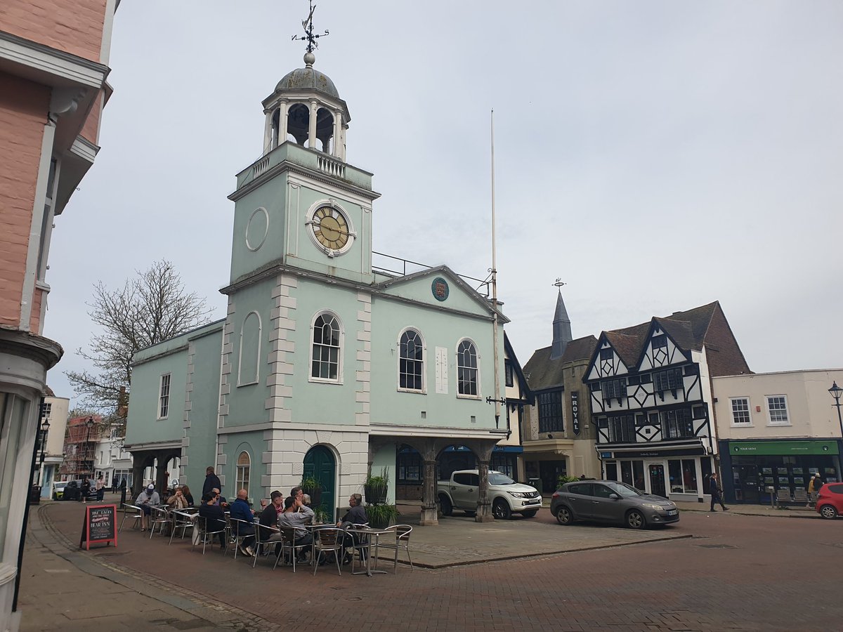 Faversham, long time since I visited. A town with lot's of tourist potential. Worth a visit. #faversham #visitkent #sundayvibes #weekend #Walker #dayout