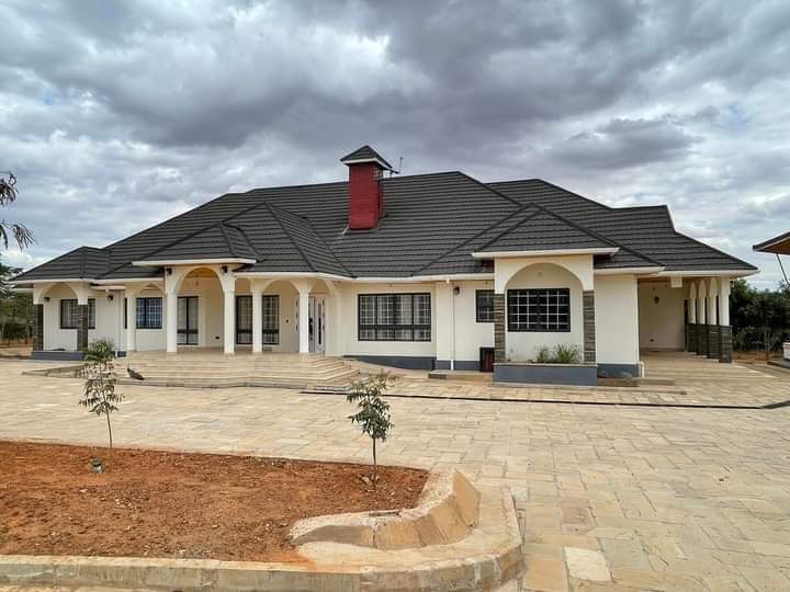 This house design remains the best in class. An exquisite 5-bedroom all-ensuite bungalow by the Ruby Group.