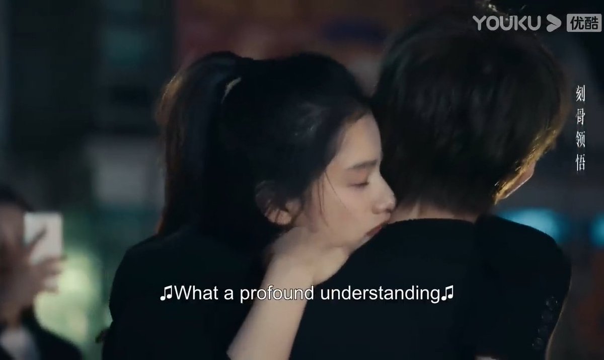 her unconsciously touching li xuns neck with her lips🥺
#LighterandPrincess #Zhangjingyi #Chenfeiyu