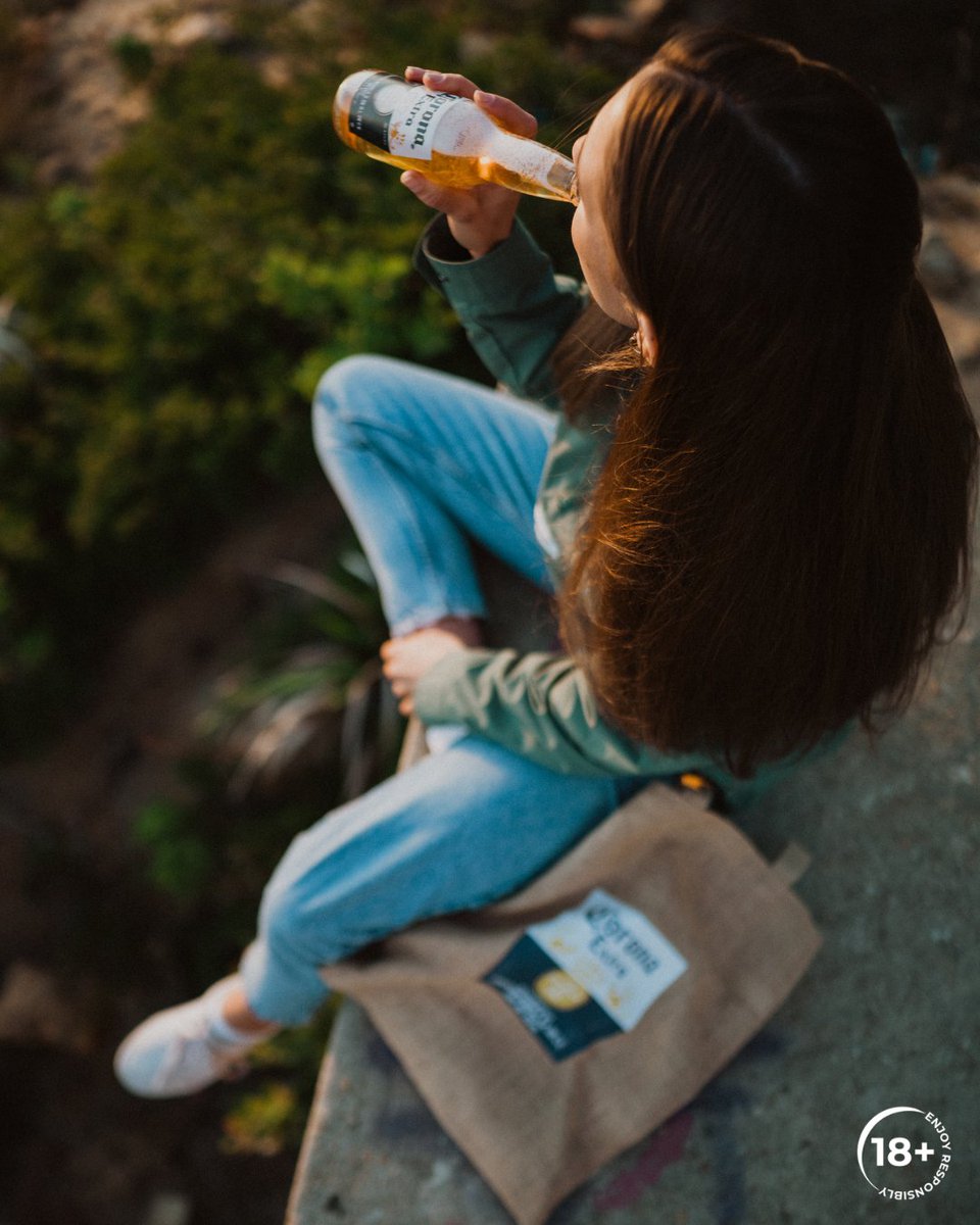 bossemischke's tweet photo. After a week of weathering the storm (both literally and figuratively😅, it's time to kick back, get outside and soak in a stunning view.

#Thisisliving #ad https://t.co/UOaGS05wWU