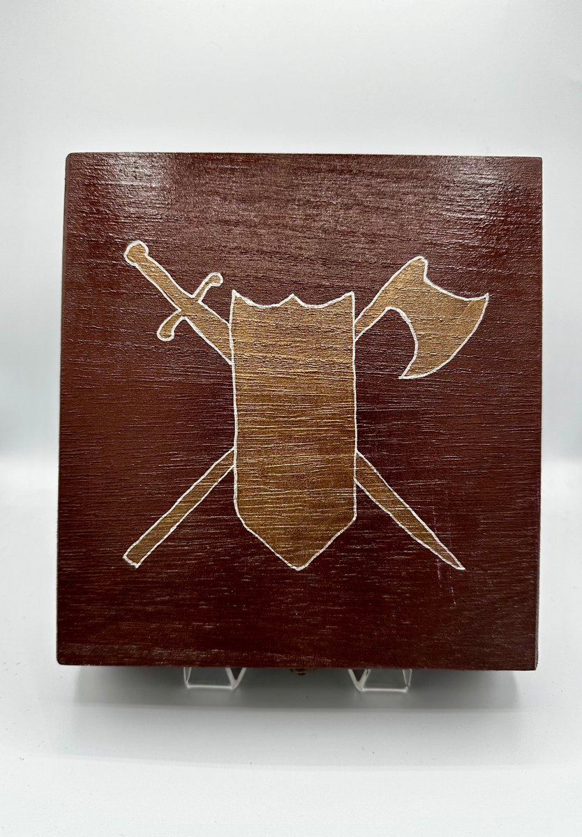 ValkyrieTotems's tweet photo. Be versatile and action surge at the table with the Fighter dice box! Nothing basic about it!

Soothing rolling sounds abound with one of our glorious dice towers! Available in 8 colors

10 days til @Calgaryexpo Artist Alley A5712

#calgaryexpo #dnd #fighter #dungeonsanddragons https://t.co/JxqOZShv36