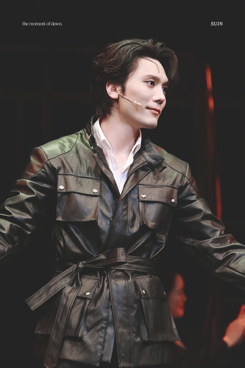 240414 뮤지컬 파과 밤공 커튼콜

투우 役 노윤 배우님