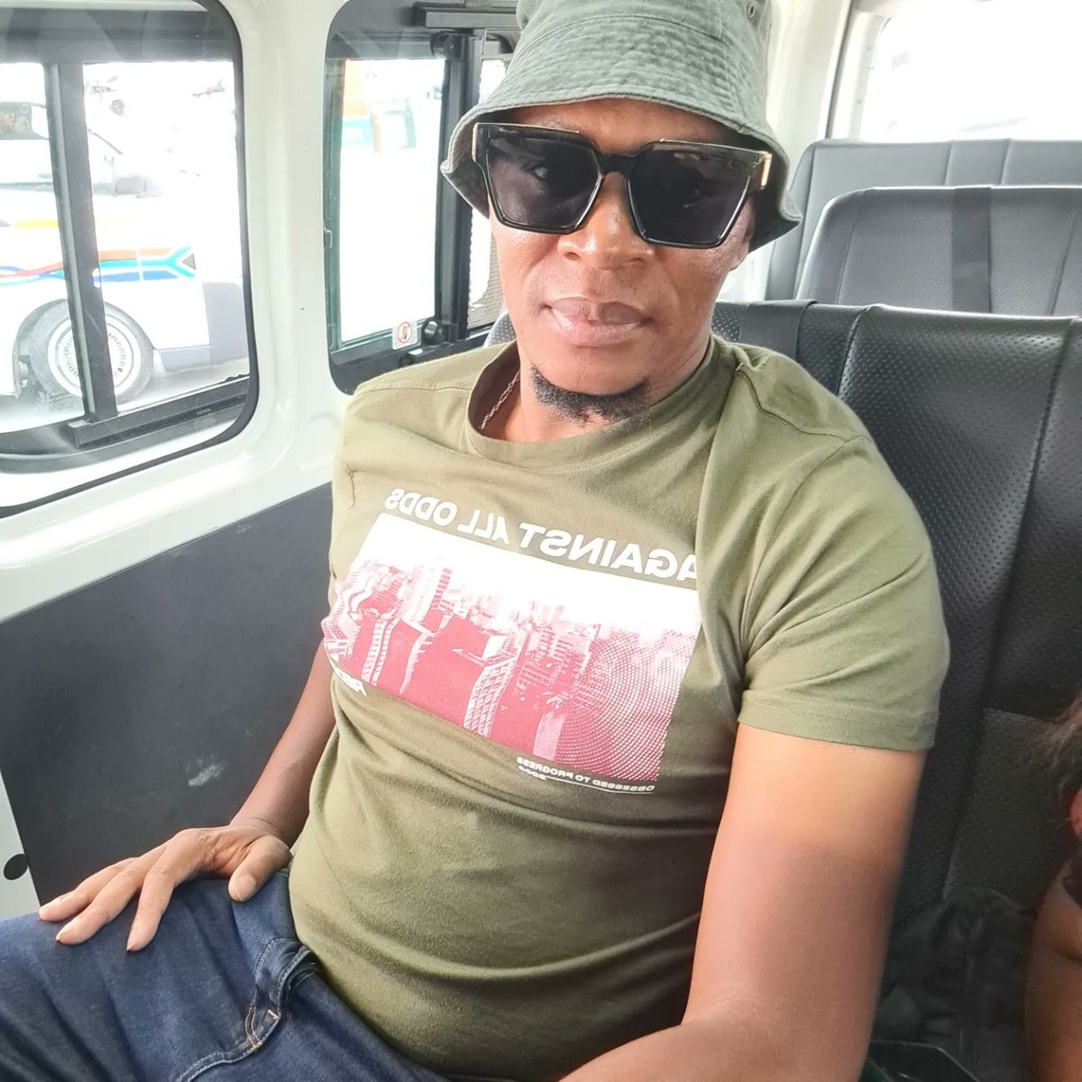 Maczeeto's tweet photo. @NoMmabatho 43 in June,Present https://t.co/IK7JntTBy9