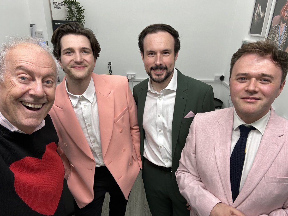 Gyles Brandreth tweet media