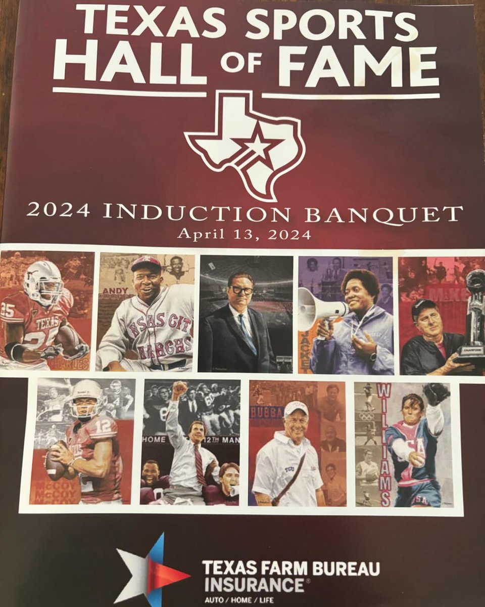 RichmondWebb's tweet image. #Aggies were attendance for Coach Jackie Sherrill’s induction into the Texas Sports Hall of Fame. Great seeing my coaches and teammates. Congratulations to all the inductees. #TSHOF #GigEm👍🏾