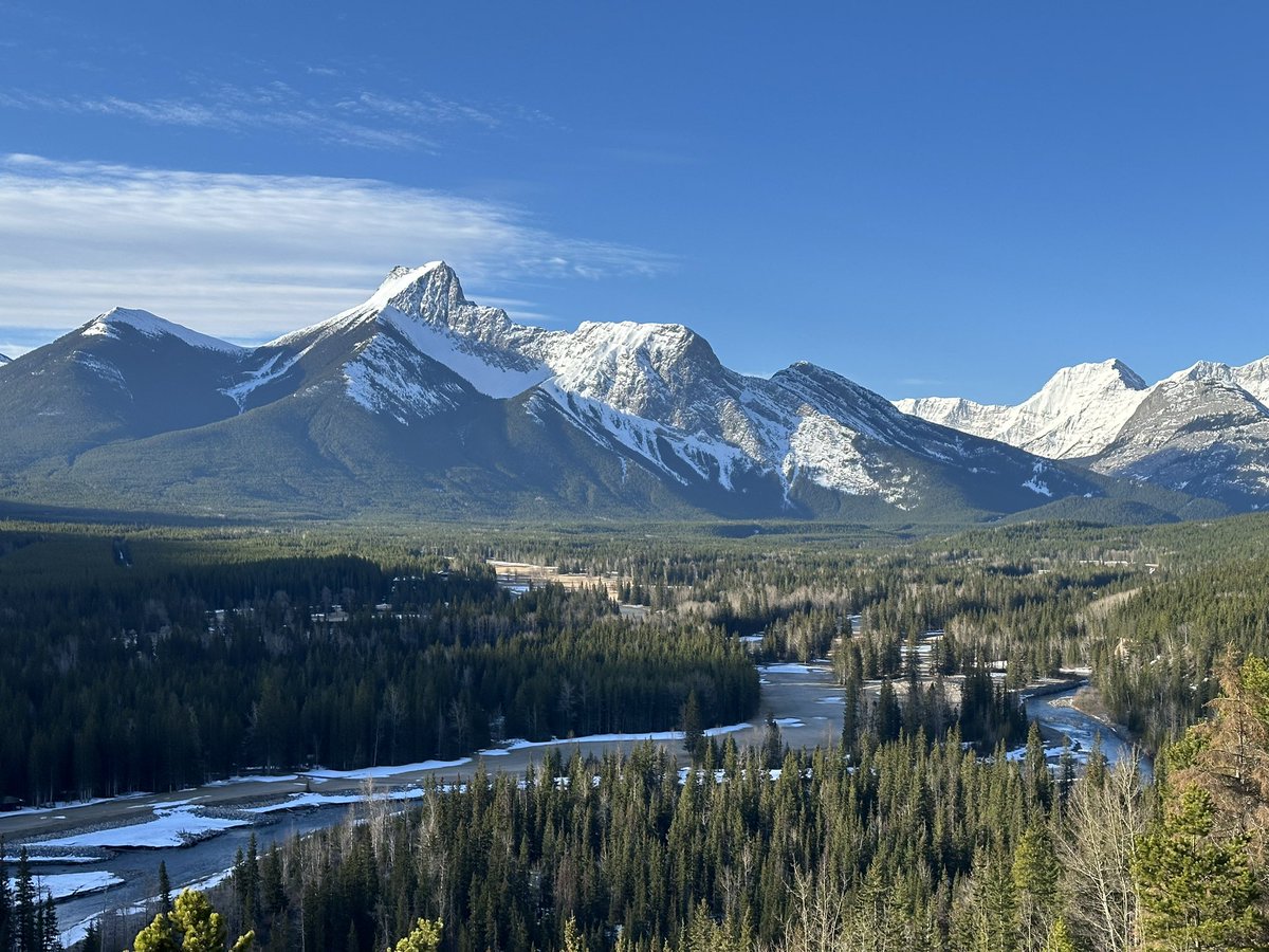JoeisCranky's tweet photo. Not a bad view to start your day.  My office this week. Kananaskis. #Landscape #nature #alberta #shareyourweather #mountains https://t.co/JSHLIdpeuU