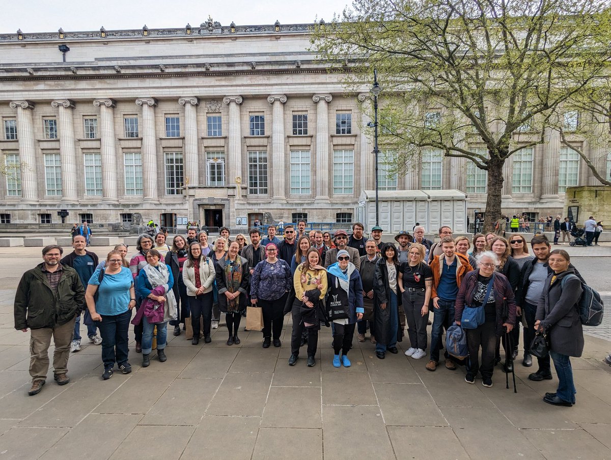 dr_toga's tweet photo. What a fabulous RAC/TRAC in London! Wonderful to see you all and hear all your news: archaeological and otherwise! https://t.co/y1unYtznoR