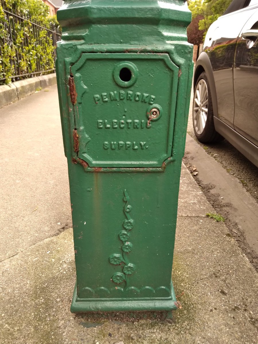 Almost a century since its demise, traces of the #Pembroke Urban District Council remain #Ballsbridge #Dublin #palimpsest #GY102